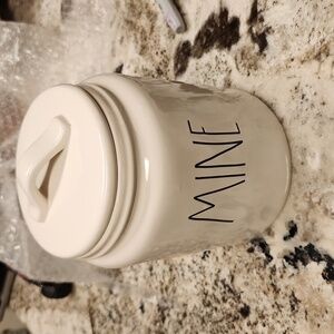 Rae Dunn Mine container new be mine Valentine